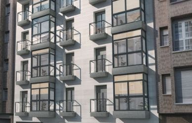 Edificio Álvaro Albornoz (11 viviendas, Gijón).